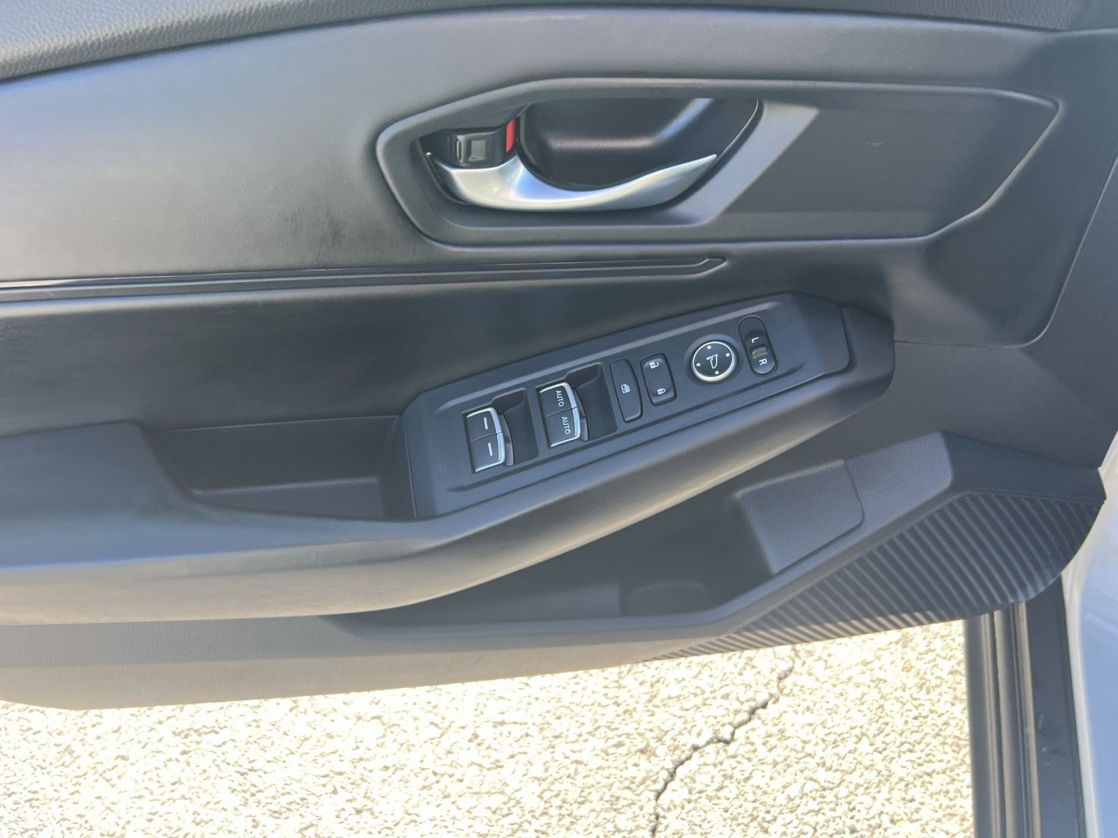 Used 2024 Honda Accord EX image 15