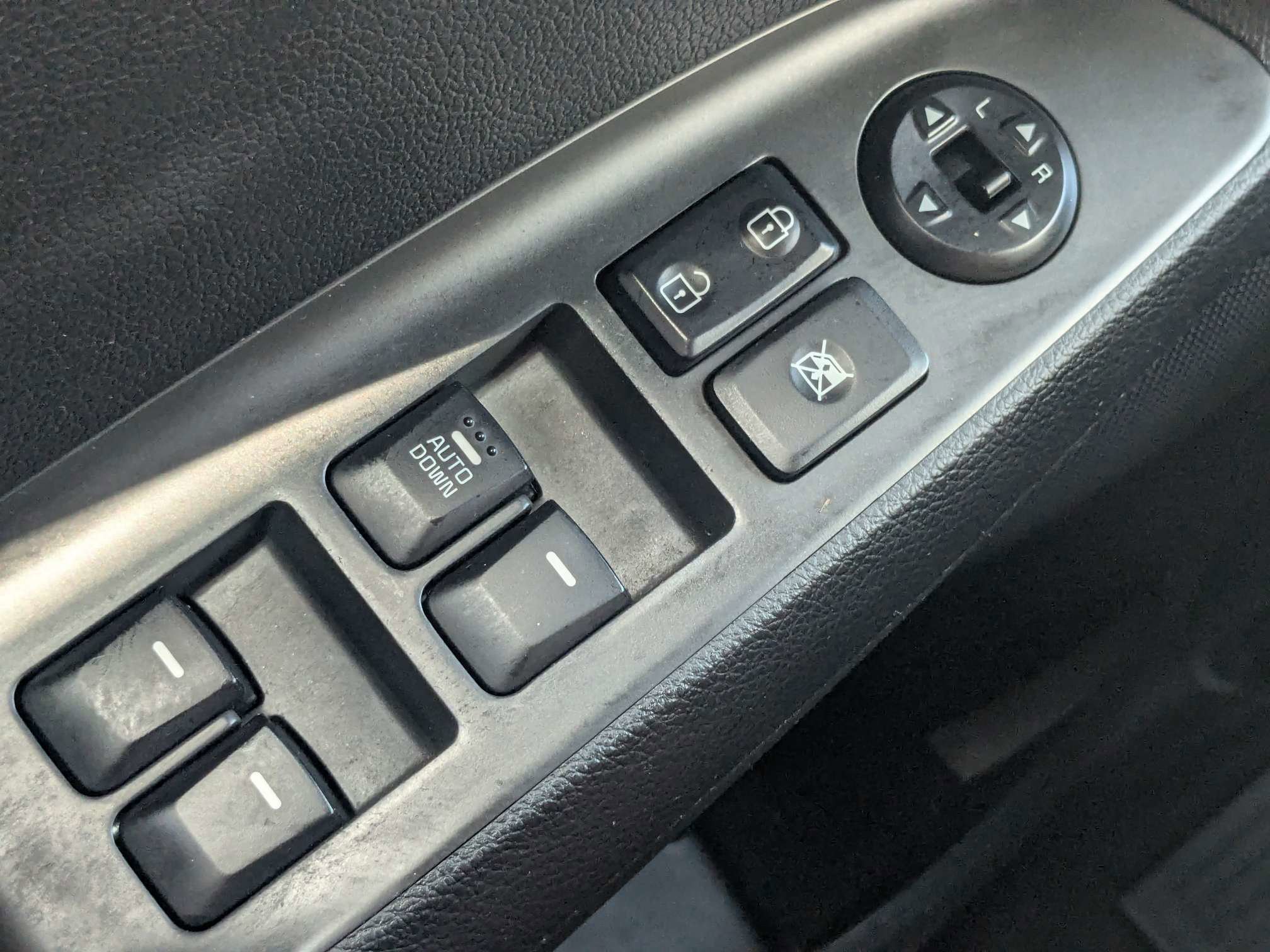 Used 2018 Kia Forte S FWD image 28