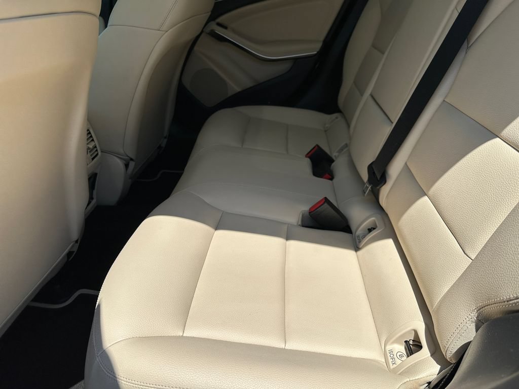 Used 2019 Mercedes-Benz GLA 250 4MATIC image 15