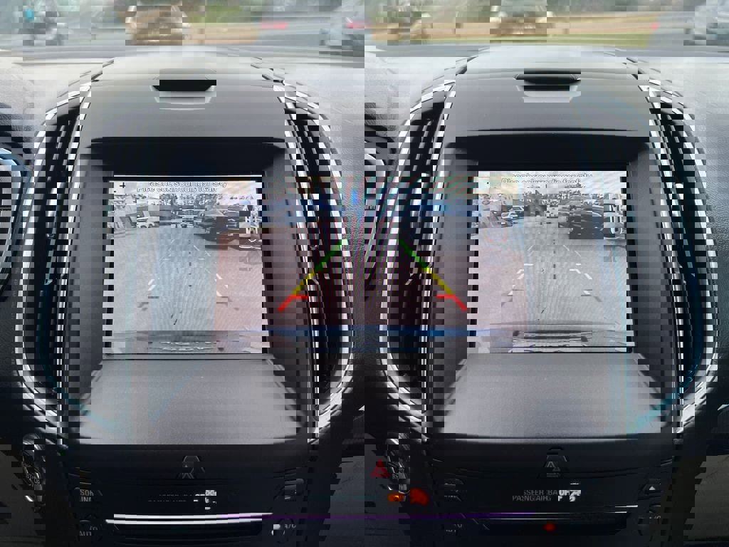 Used 2019 Ford Edge Titanium image 18