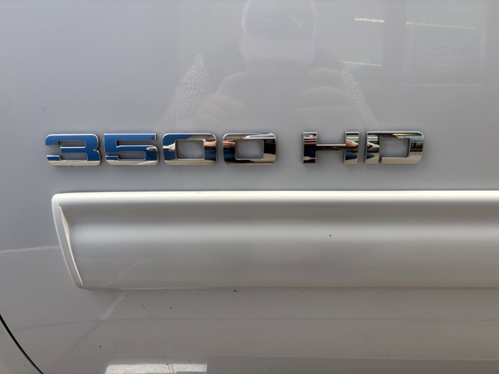 Used 2014 Chevrolet Silverado 3500 LTZ w/ LTZ Plus Package image 34
