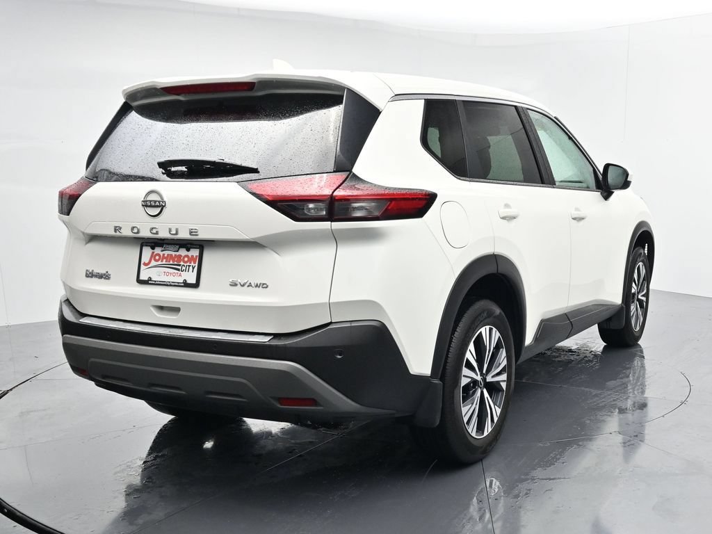 Used 2023 Nissan Rogue SV AWD/4WD image 6