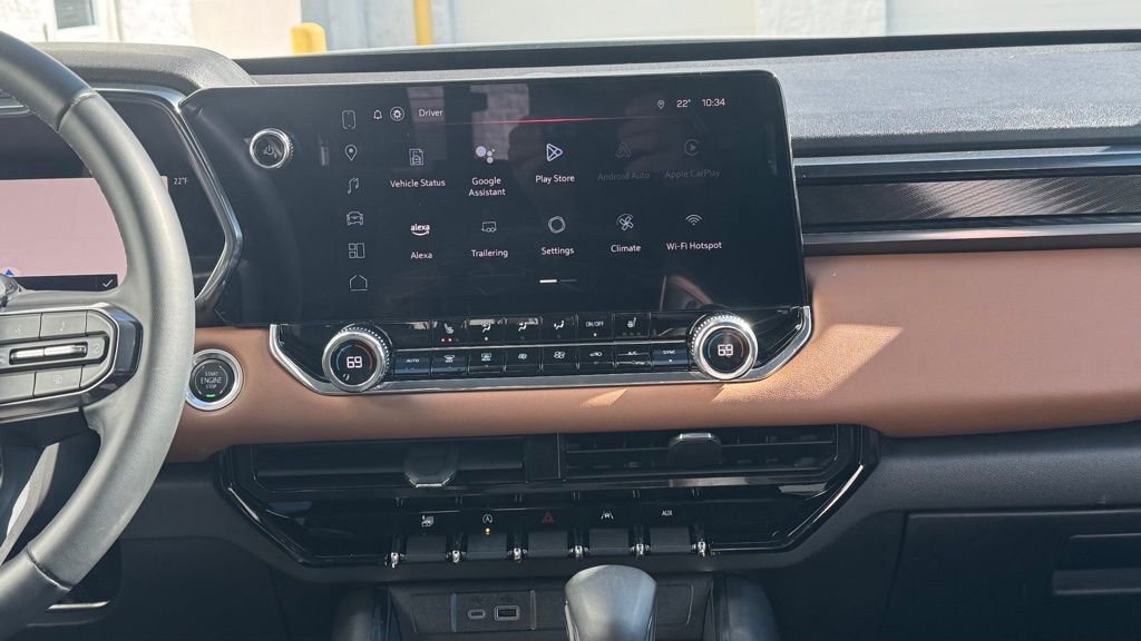 Used 2024 GMC Canyon AT4 w/ Canyon Safety Plus Package image 18