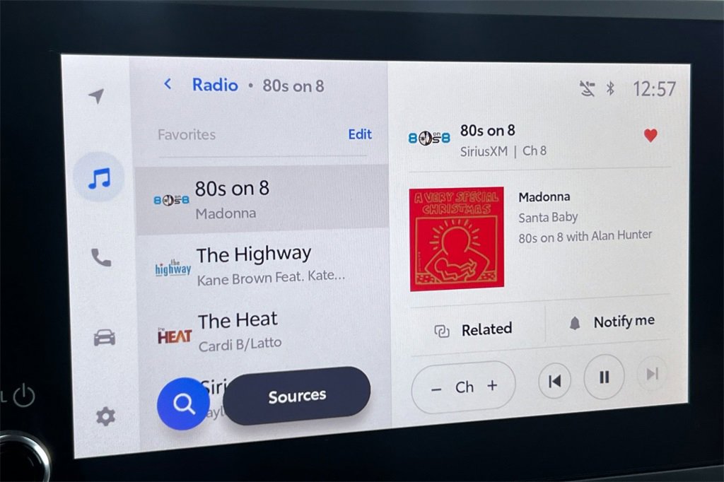 Certified 2025 Toyota Tacoma SR5 image 21