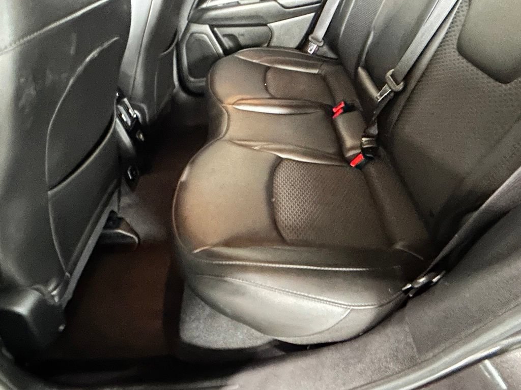 Used 2022 Jeep Compass Latitude FWD image 44