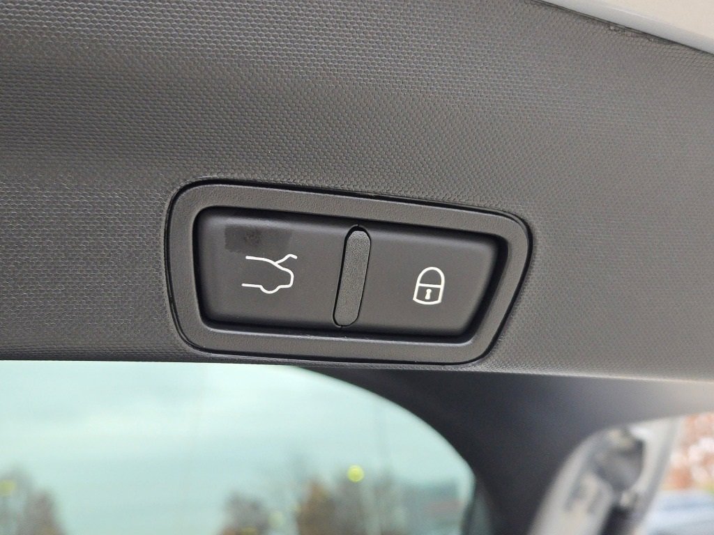 New 2025 Alfa Romeo Stelvio Sprint w/ Veloce Package image 17