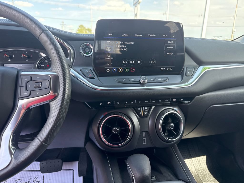 Used 2024 Chevrolet Blazer LT w/ Convenience Package image 21