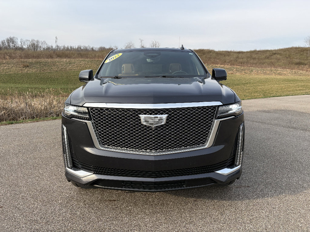 Used 2023 Cadillac Escalade Premium Luxury w/ LPO, Radiant Package AWD/4WD image 7