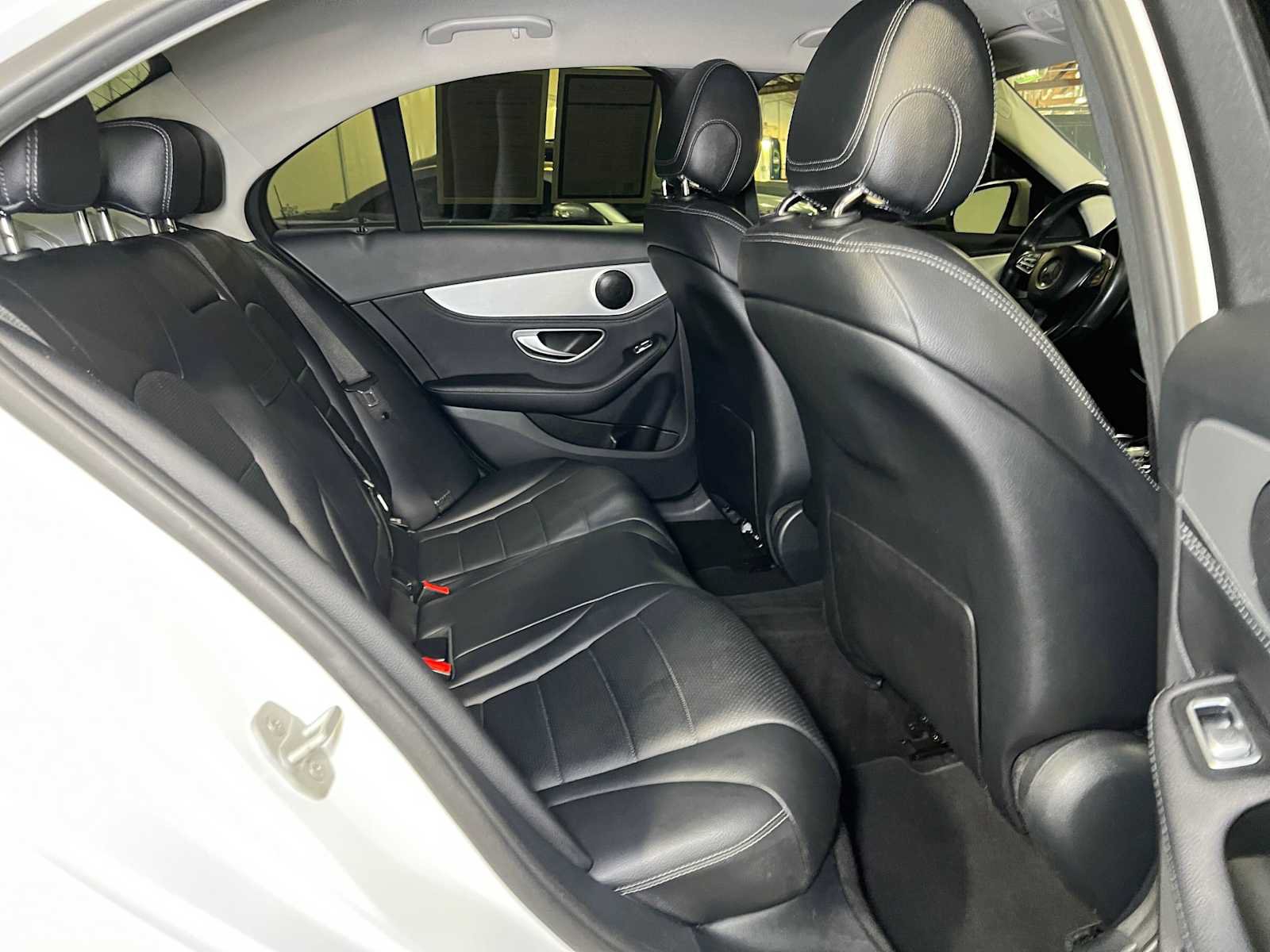 Used 2016 Mercedes-Benz C 300 4MATIC Sedan image 13