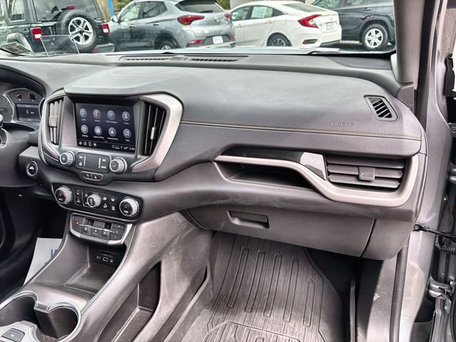 Certified 2023 GMC Terrain AT4 w/ Tech Package AWD/4WD image 28