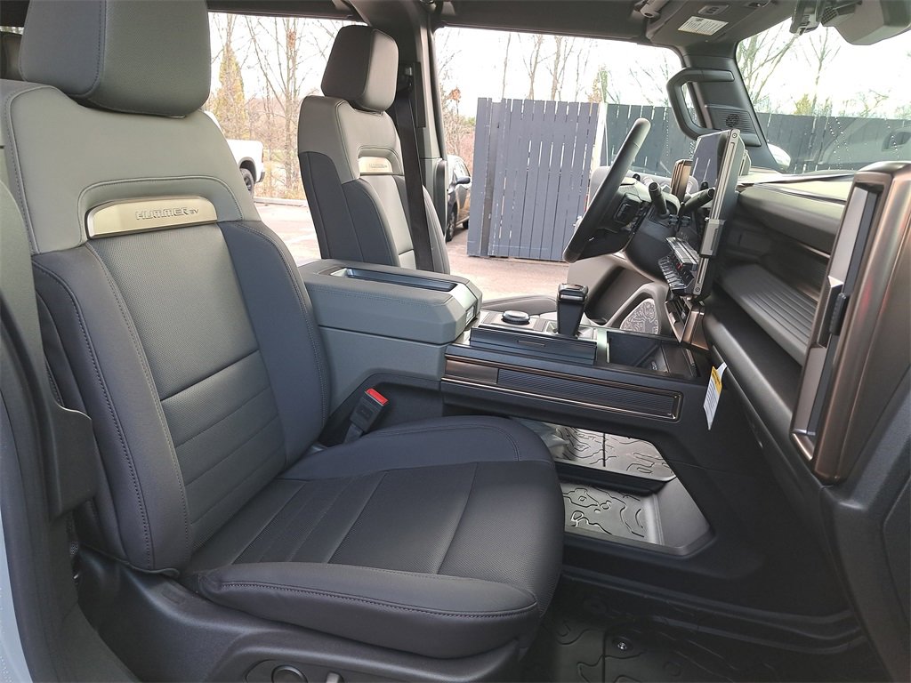 New 2025 GMC Hummer EV 2X w/ Extreme Off-Road Package image 10