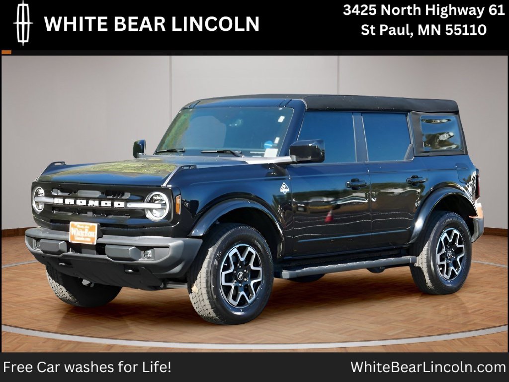 Used 2024 Ford Bronco Outer Banks AWD/4WD image 1