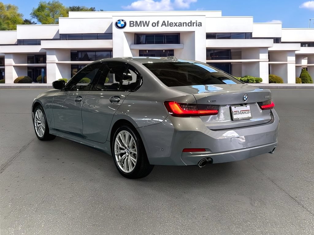 Used 2023 BMW 330i xDrive Sedan w/ Parking Assistance Package AWD/4WD image 7