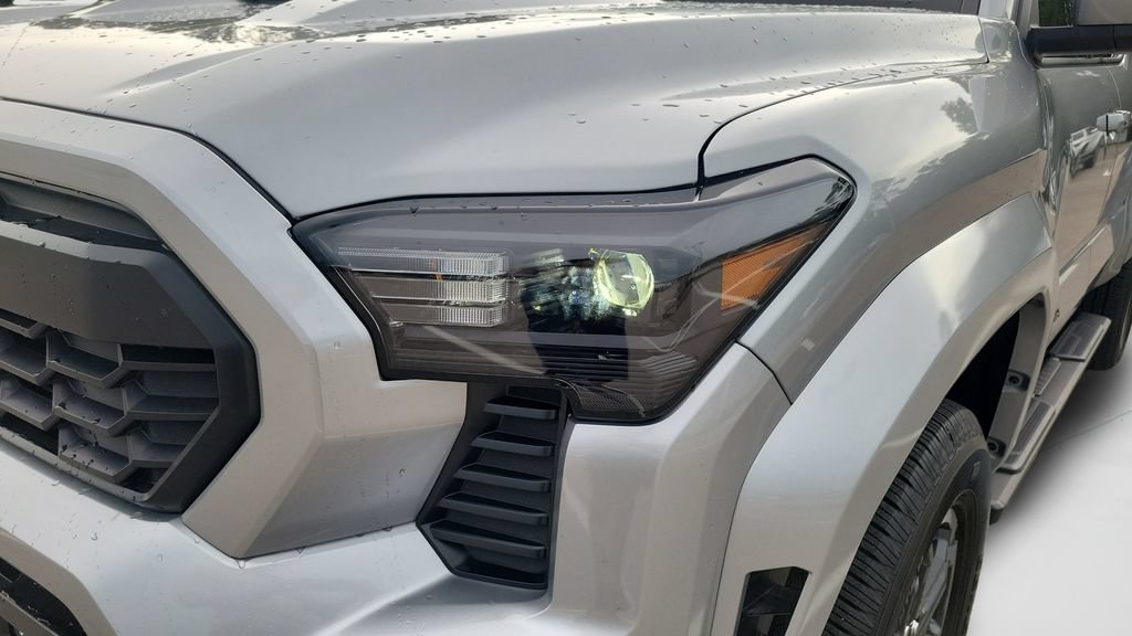 Certified 2025 Toyota Tacoma TRD Sport RWD image 25
