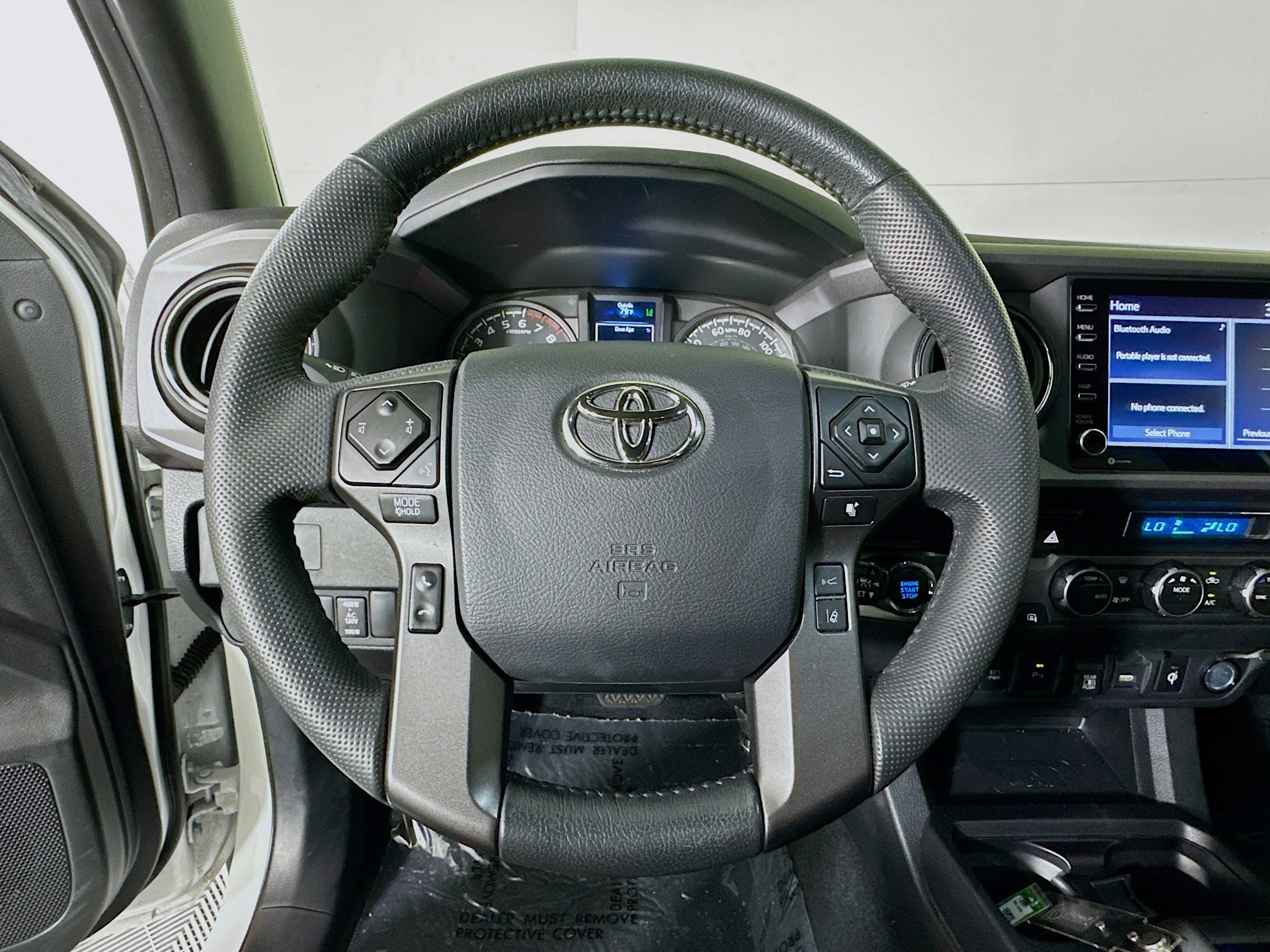 Used 2023 Toyota Tacoma TRD Off-Road w/ Technology Package image 15