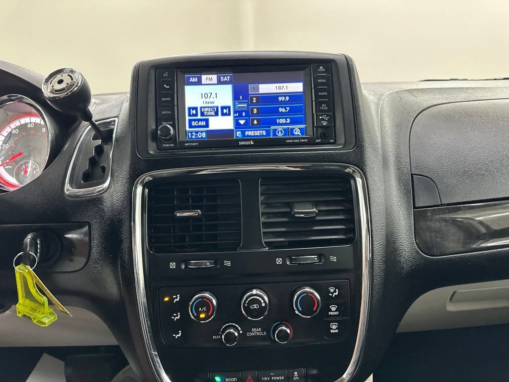 Used 2012 Dodge Grand Caravan SXT w/ Entertainment Group 1 FWD image 46