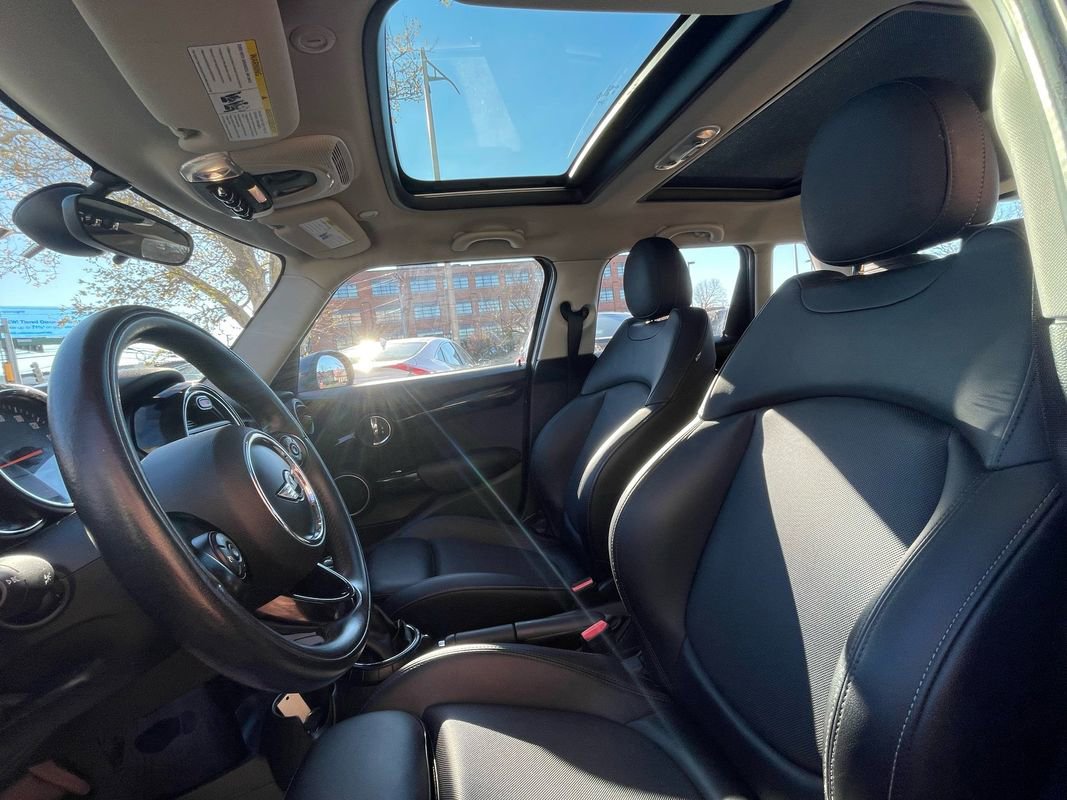 Used 2015 MINI Cooper S image 13