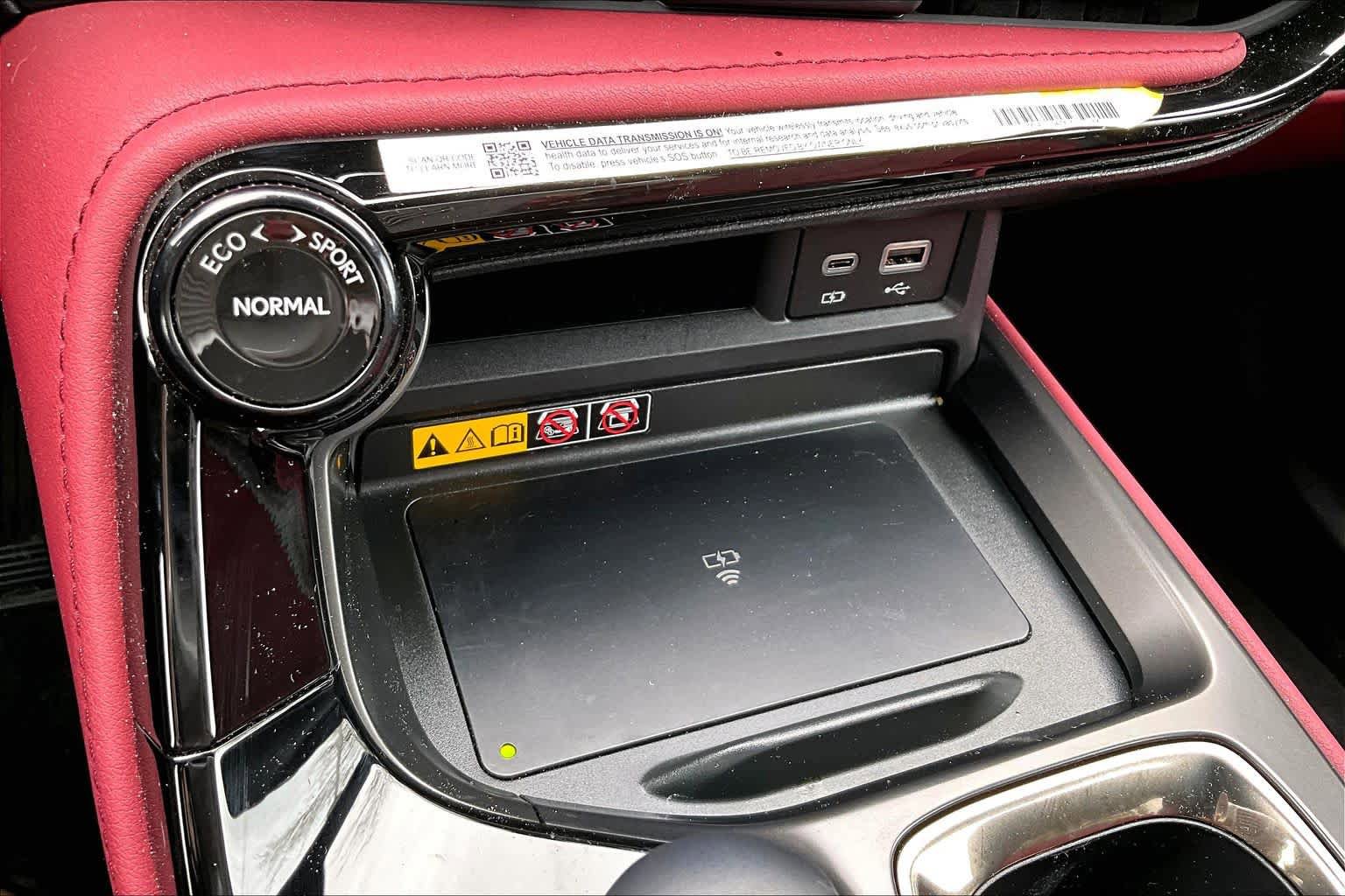 Used 2025 Lexus NX 250 FWD w/ Towing Package (2000 Lbs) image 33