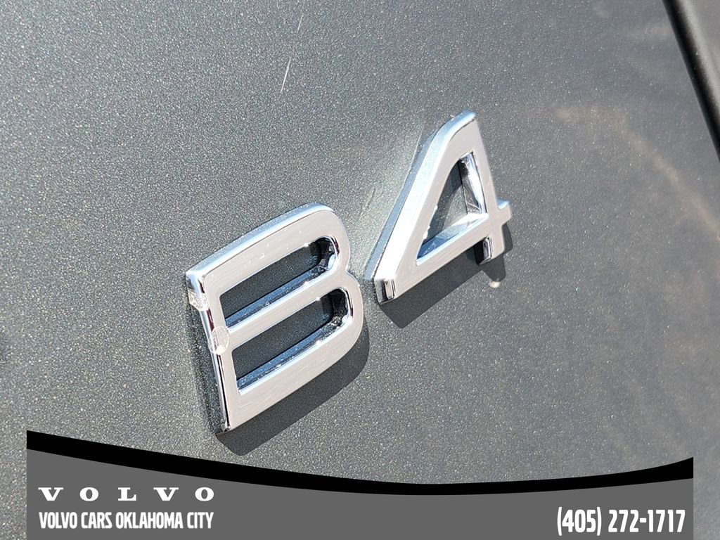 New 2026 Volvo XC40 B4 Plus w/ Protection Package Premier image 10