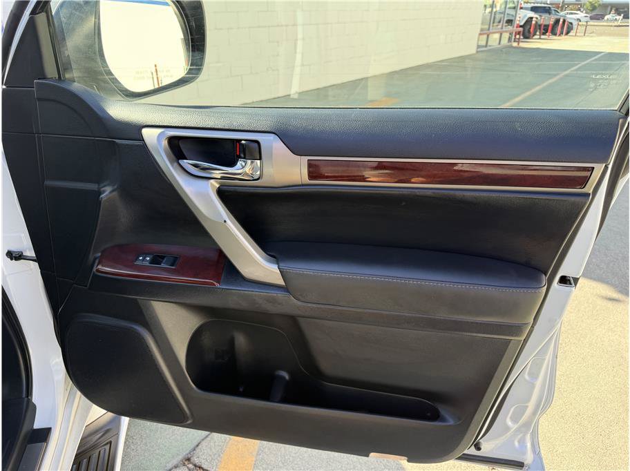 Used 2012 Lexus GX 460 Premium AWD/4WD image 19