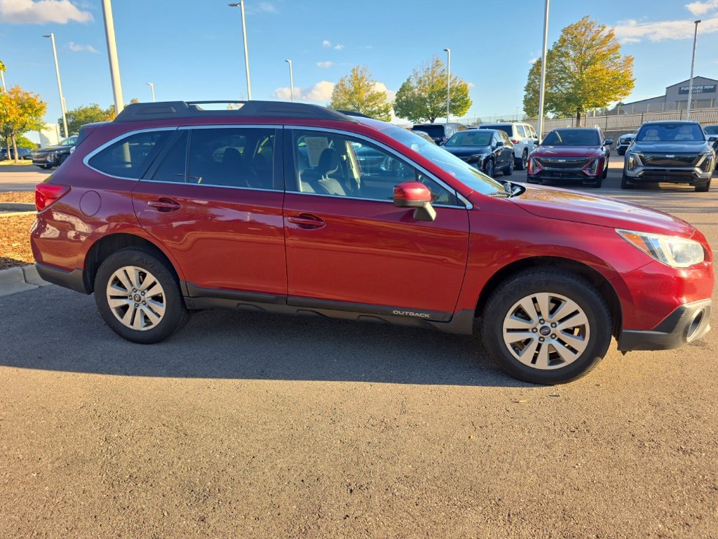 Used 2015 Subaru Outback 2.5i Premium AWD/4WD image 5
