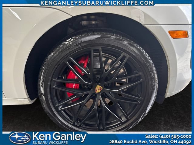 Used 2025 Porsche Macan GTS AWD/4WD image 23