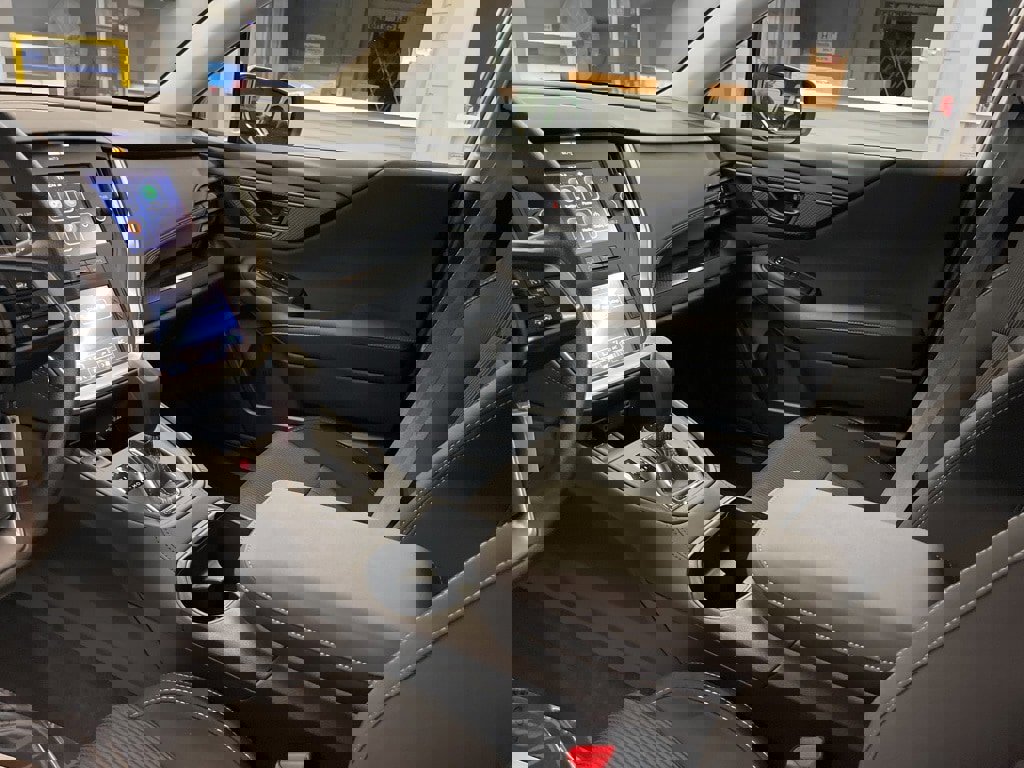 Certified 2025 Subaru Legacy image 13