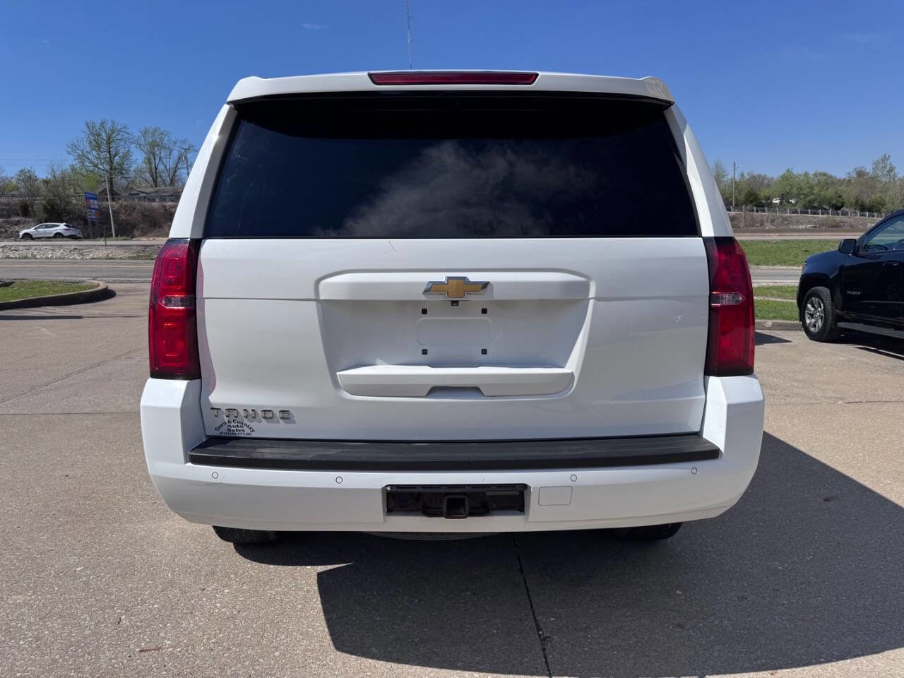 Used 2016 Chevrolet Tahoe LT w/ Luxury Package AWD/4WD image 8
