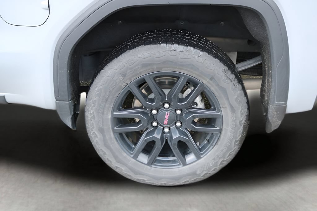 Used 2024 GMC Sierra 1500 Elevation w/ X31 Off-Road Package AWD/4WD image 9