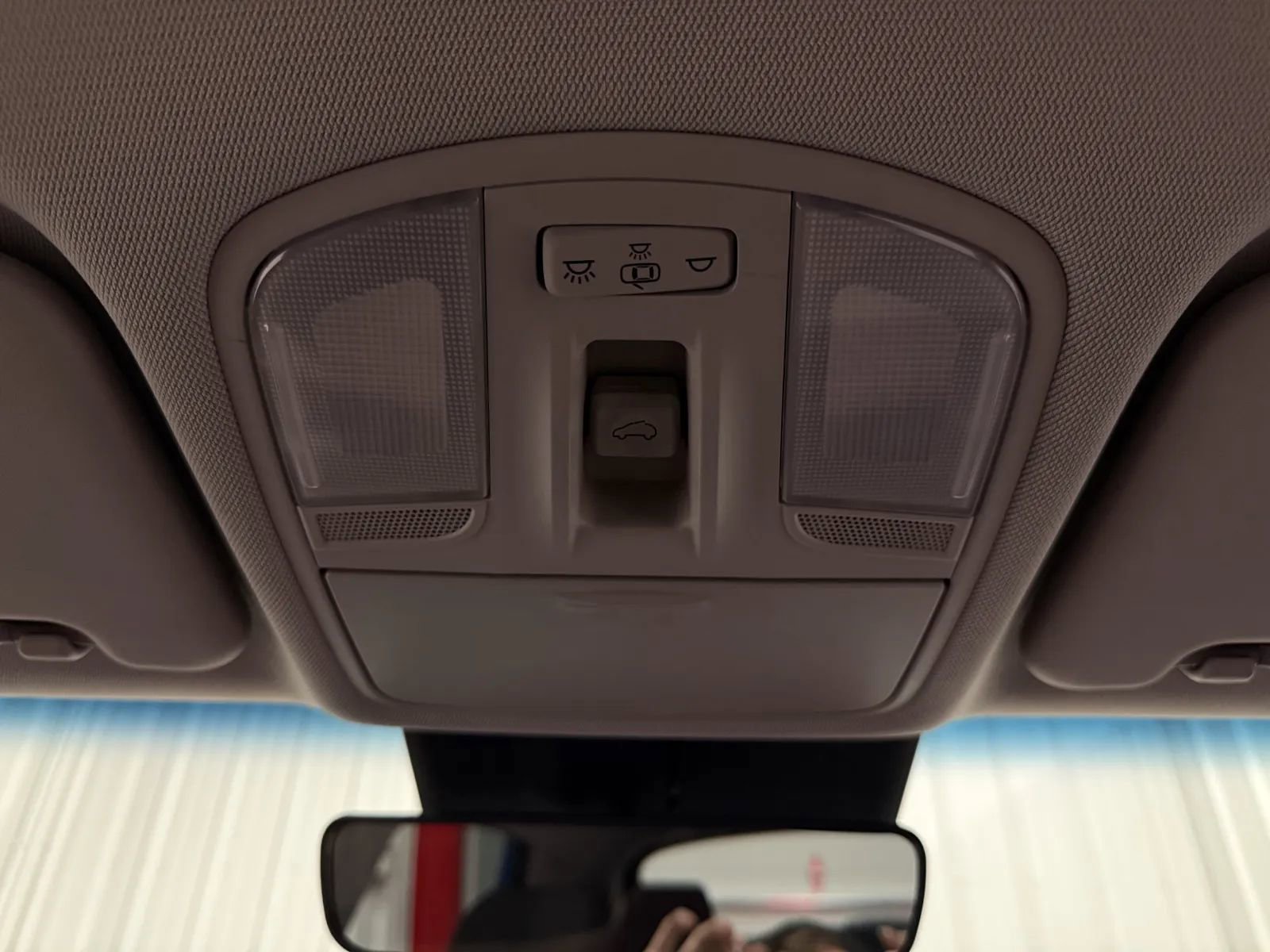 Used 2018 Hyundai Kona SEL w/ SEL Tech Package 02 FWD image 37