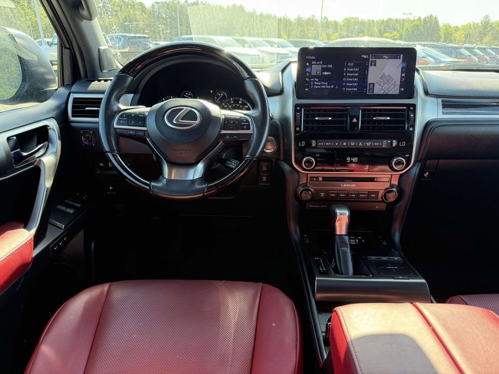 Used 2023 Lexus GX 460 Premium w/ Premium Package AWD/4WD image 8
