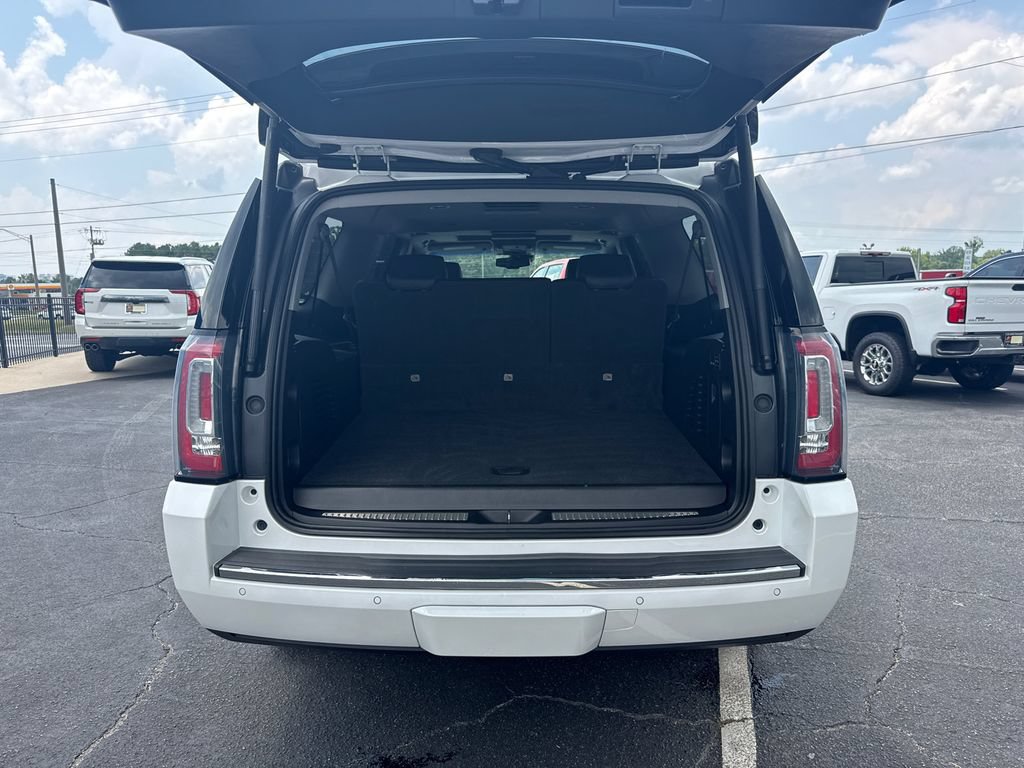 Used 2018 GMC Yukon XL Denali w/ Denali Ultimate Package AWD/4WD image 19