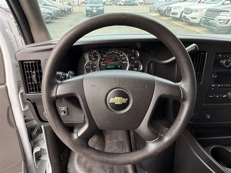 Used 2014 Chevrolet Express 1500 AWD image 28