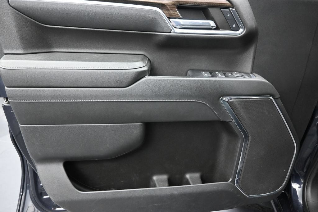 Used 2024 Chevrolet Silverado 1500 RST RWD image 11