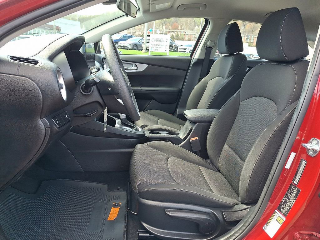 Used 2023 Kia Forte LXS image 14