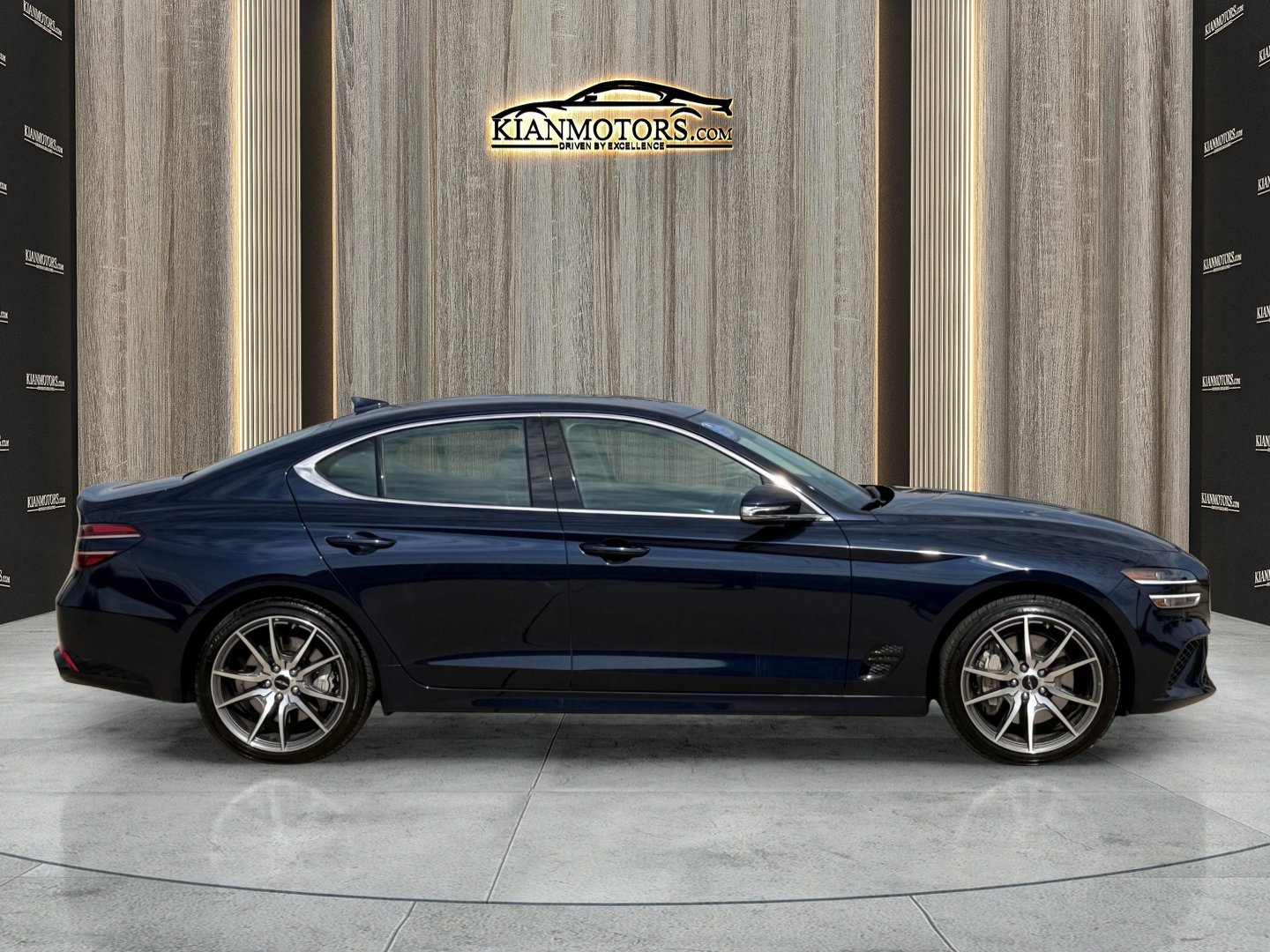 Used 2026 Genesis G70 2.5T image 8