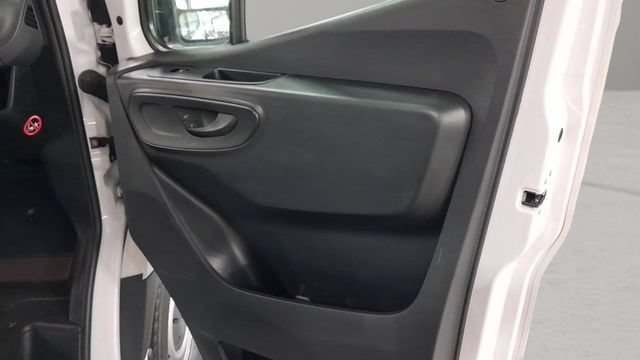 Used 2024 Mercedes-Benz Sprinter 2500 image 15