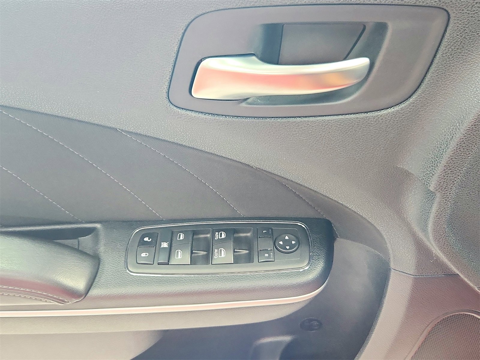 Used 2023 Dodge Charger GT image 32