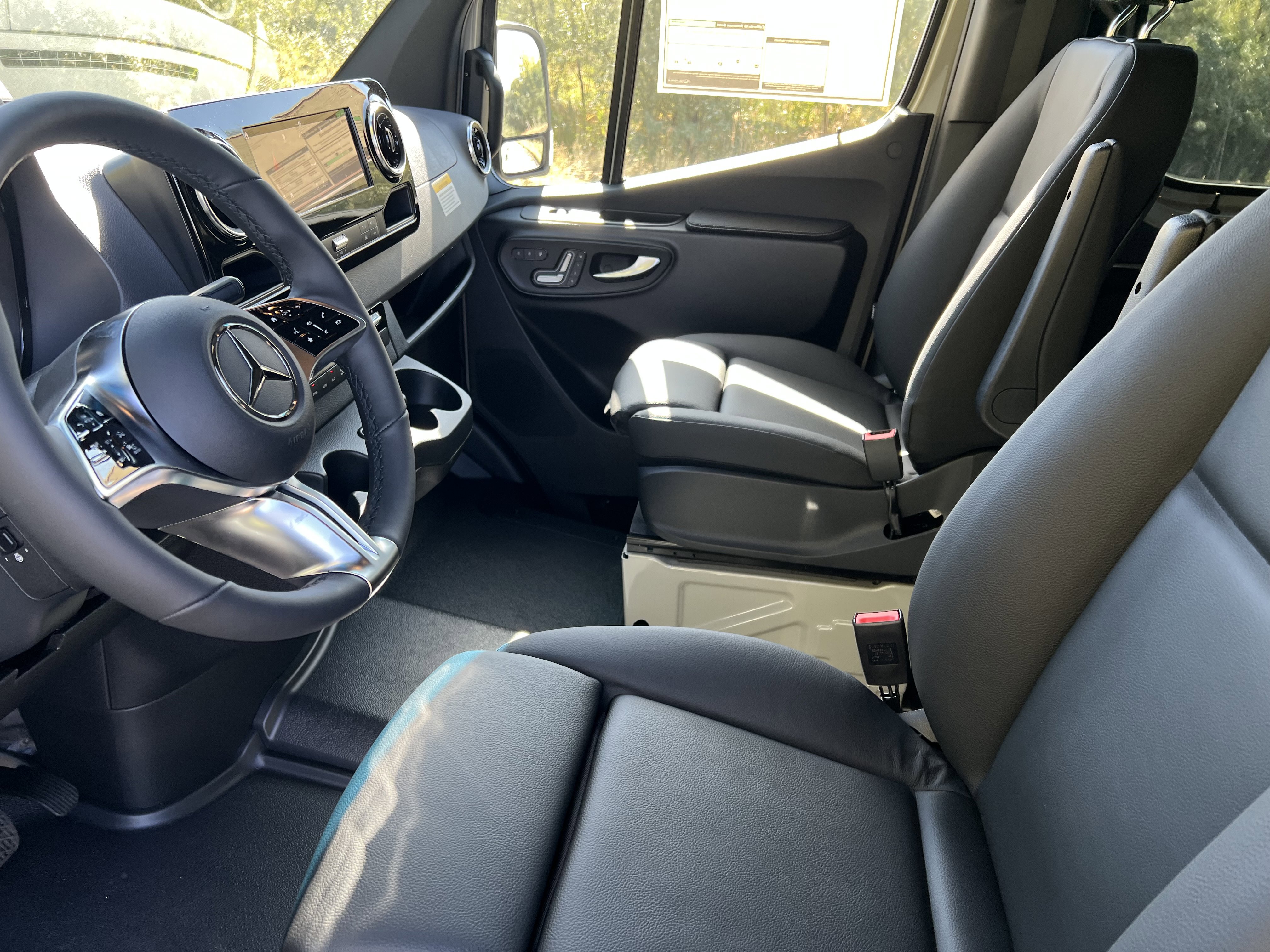 New 2026 Mercedes-Benz Sprinter 2500 image 14