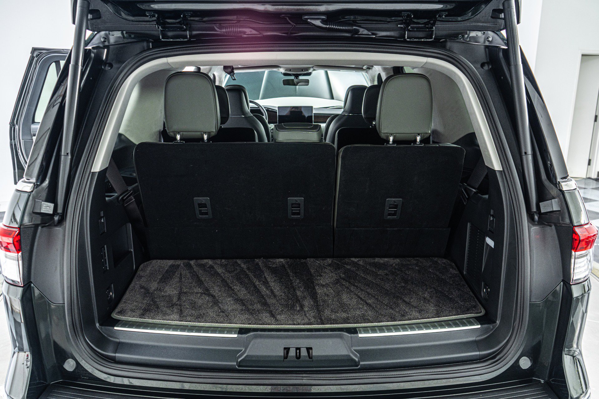 Used 2022 Lincoln Navigator Black Label image 18