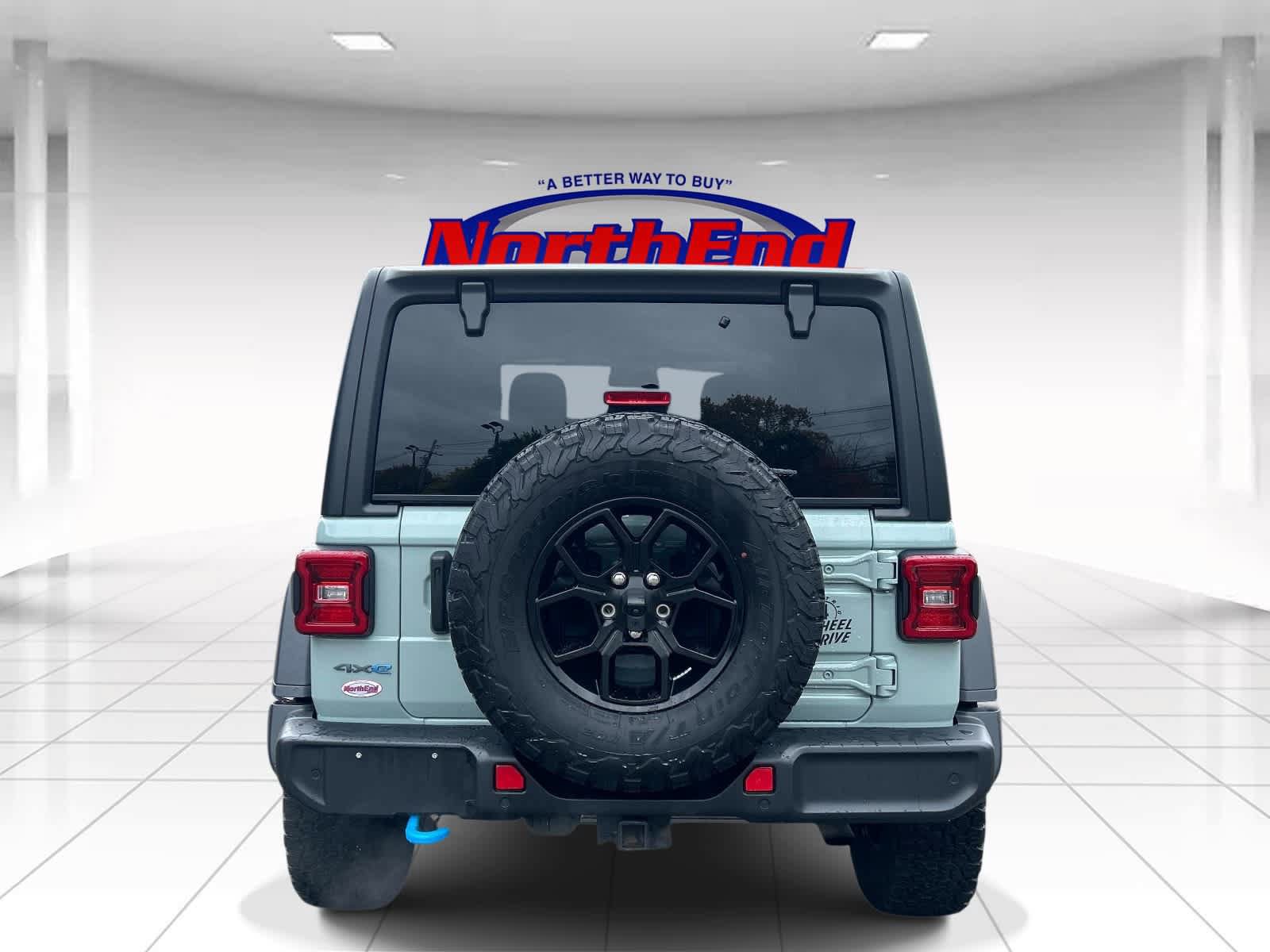 Used 2024 Jeep Wrangler Unlimited AWD/4WD image 4