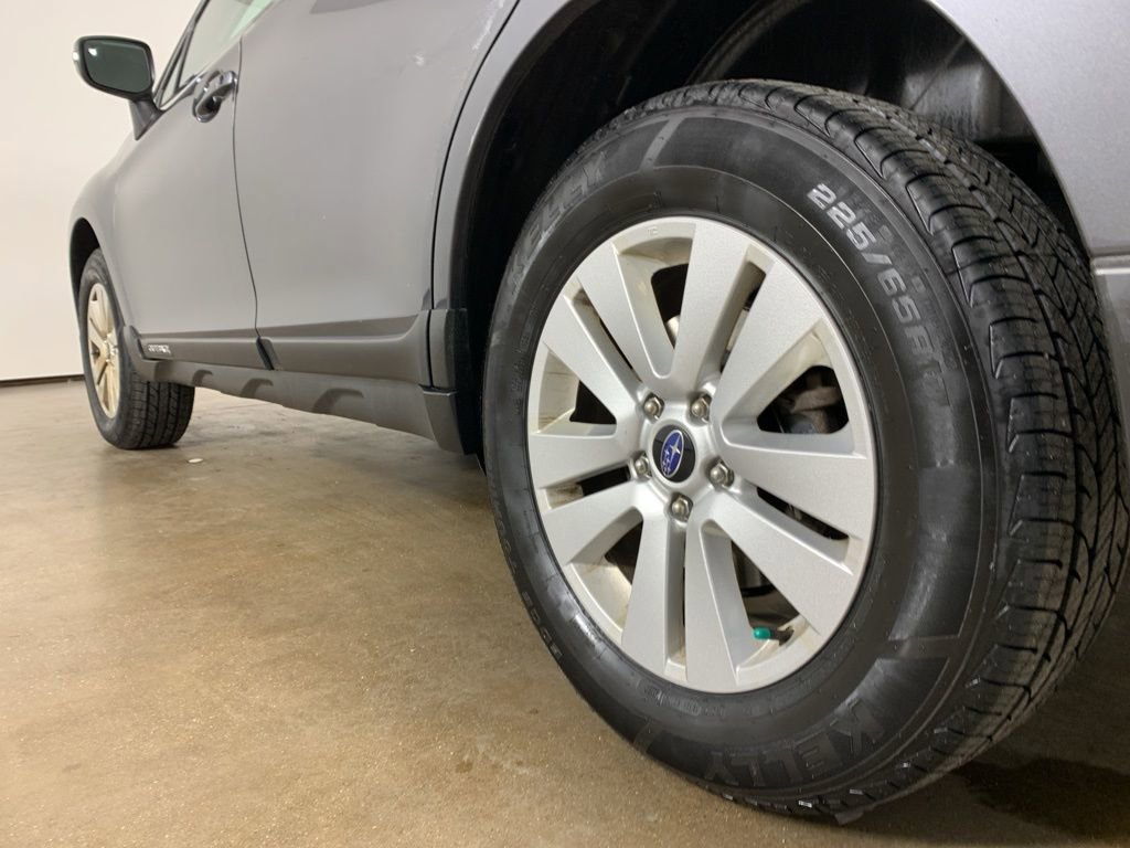 Used 2019 Subaru Outback 2.5i Premium image 15