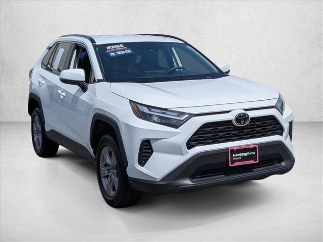 Used 2024 Toyota RAV4 XLE FWD image 3