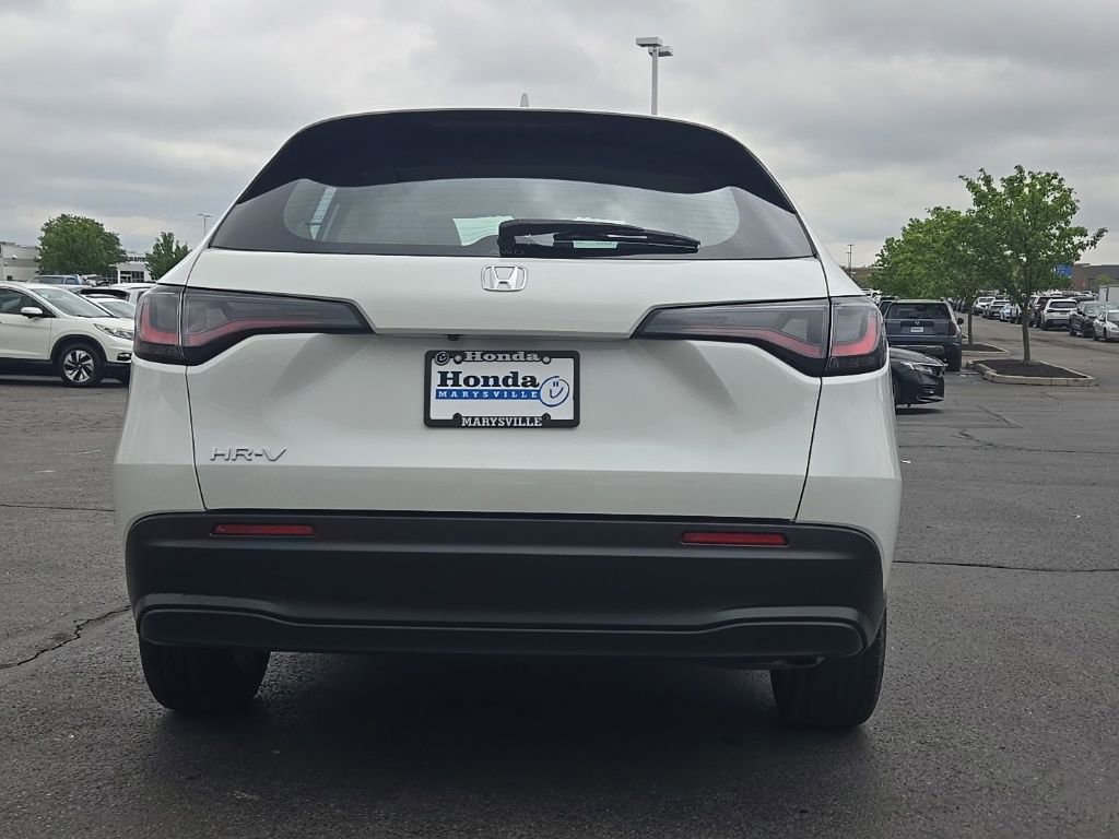Certified 2023 Honda HR-V LX image 6