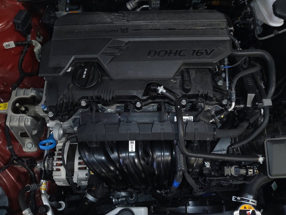 Used 2025 Hyundai Elantra SEL FWD image 30