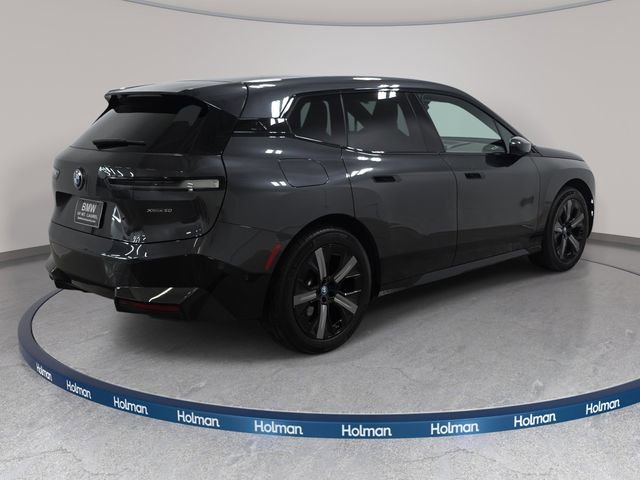 Certified 2025 BMW iX xDrive50 AWD/4WD image 5