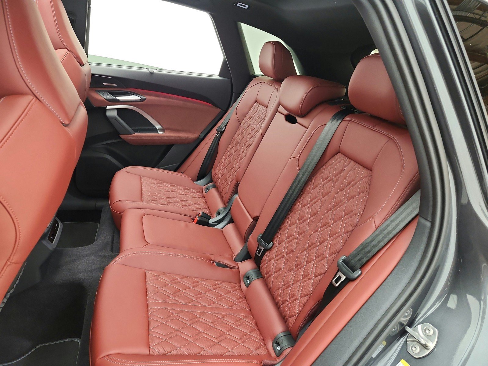 New 2026 Audi SQ5 Prestige AWD/4WD image 11