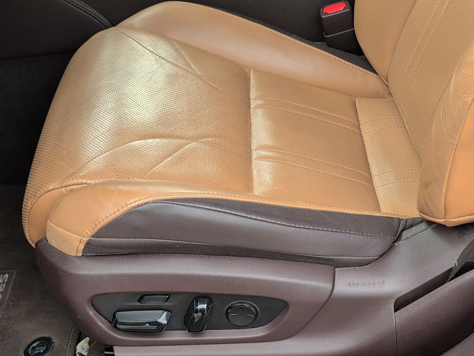 Used 2019 Lexus ES 350 F Sport w/ Accessory Package 2 FWD image 10
