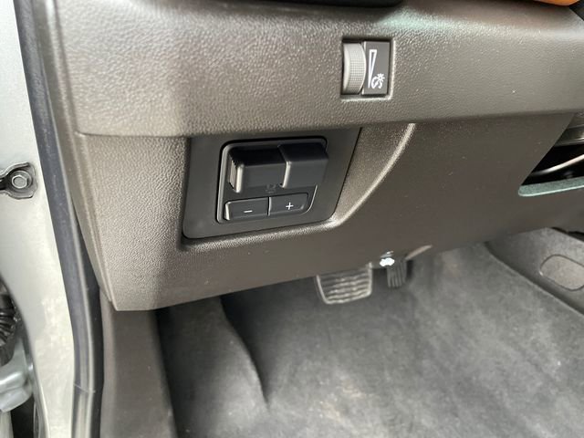 Used 2024 GMC Canyon AT4 AWD/4WD image 26