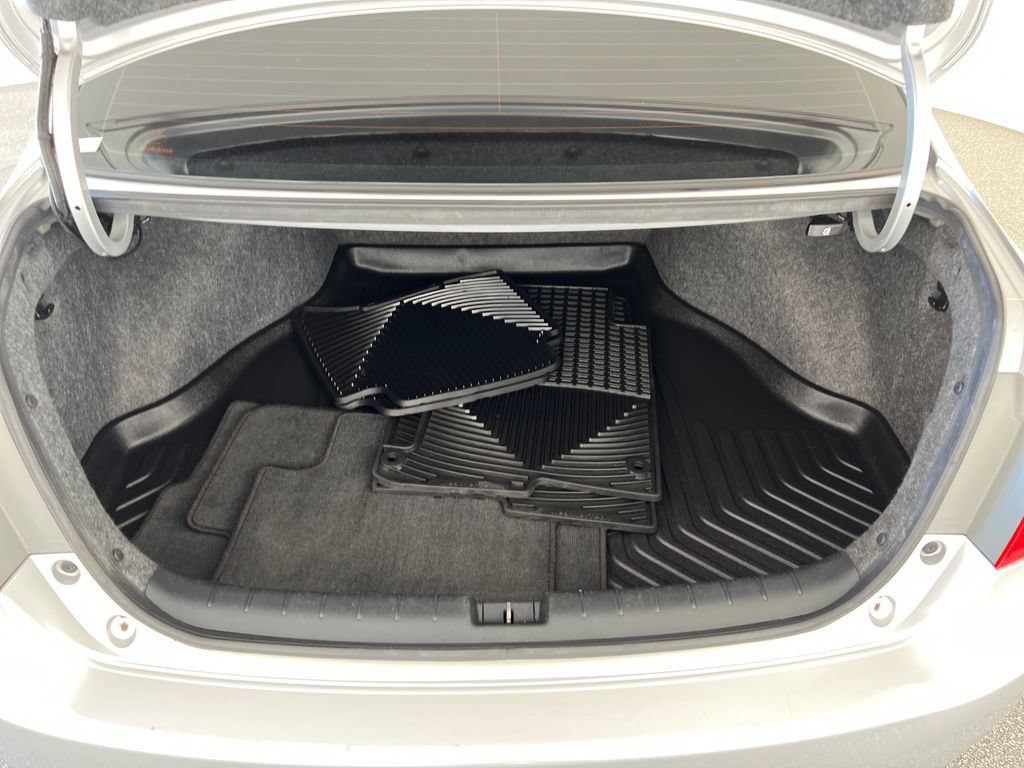 Used 2015 Honda Accord EX-L image 25